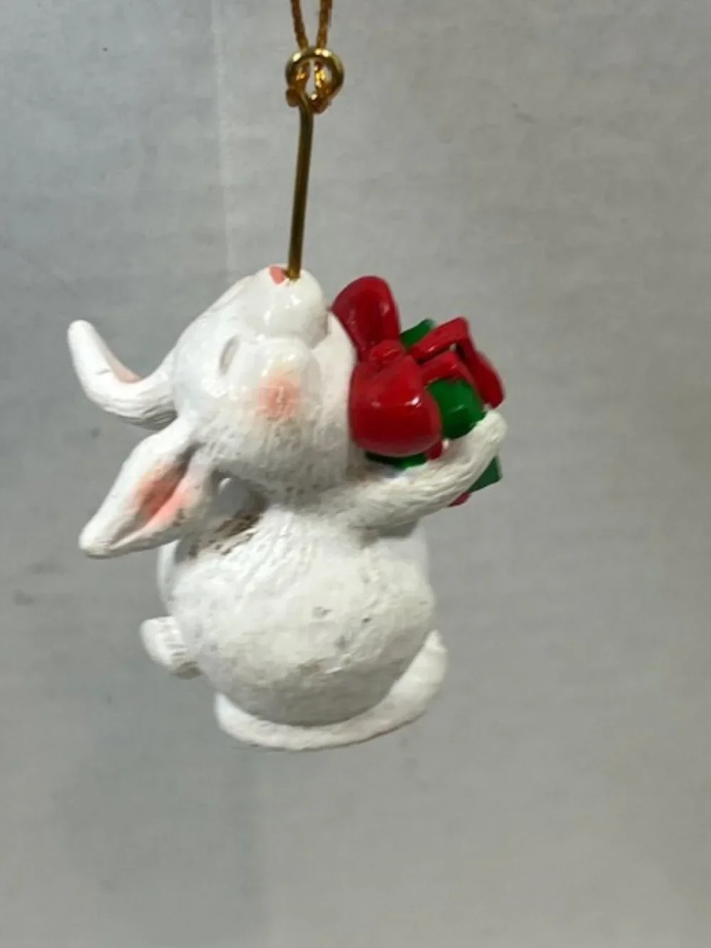 VTG White Christmas Rabbit Tree Ornament Holding Present Holiday Decor1.5